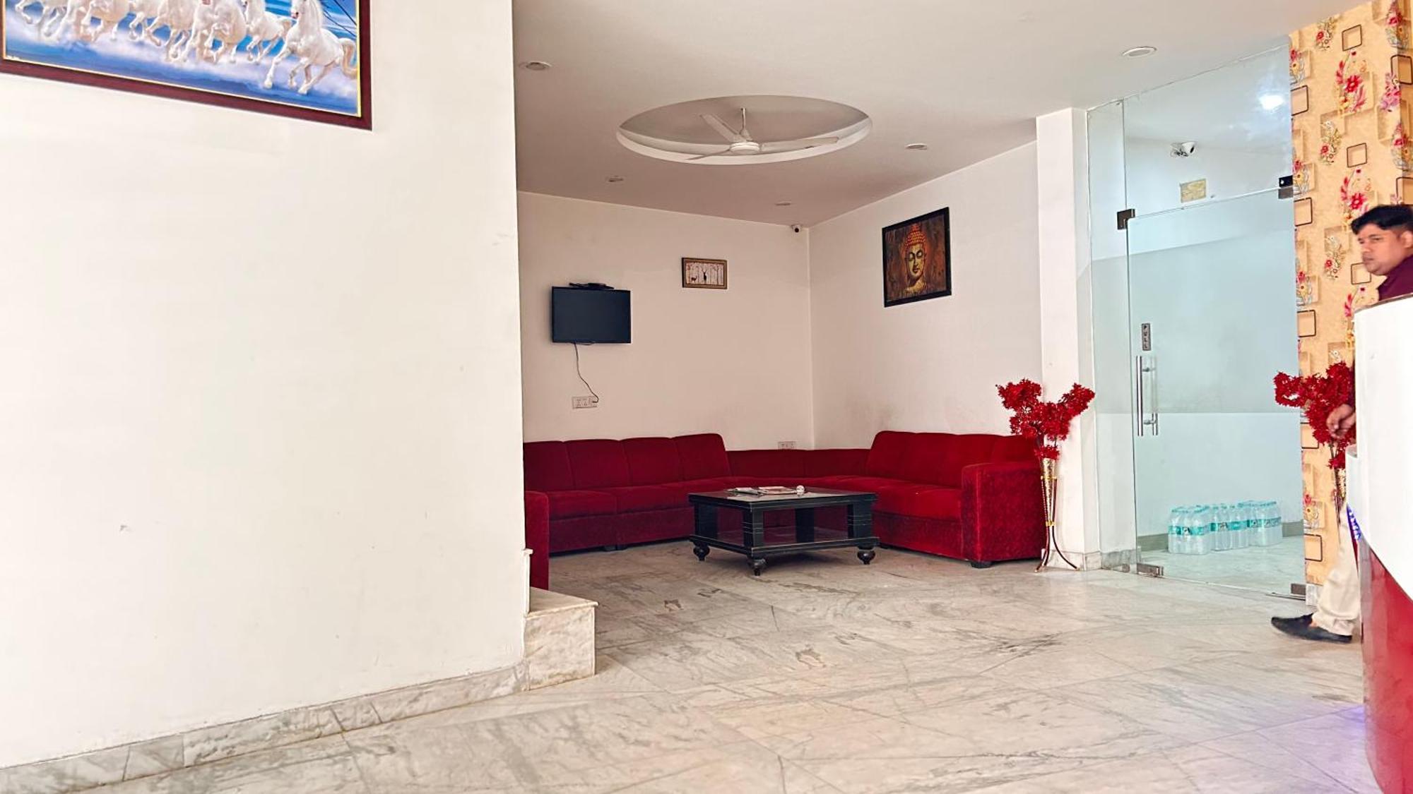 Hotel Platinum With Free Pickup-Delhi Airport Új-Delhi Kültér fotó